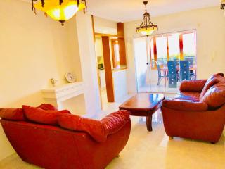 Modern Apartment Near The Beach - La Mata - 5