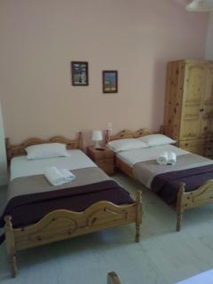 Anastasia Chalatsogianni Rooms - Paralia Panteleimonos - 4