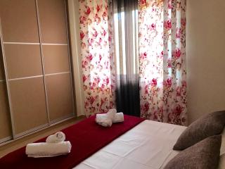 Central City Apartment - Sarandë - 8