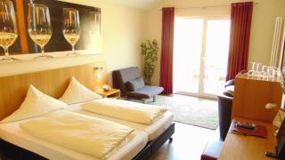 Christiana's Wein & Art Hotel - Bernkastel-Kues - 3