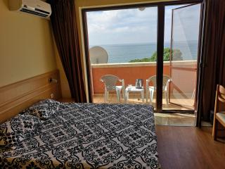 Sea View Room - 8