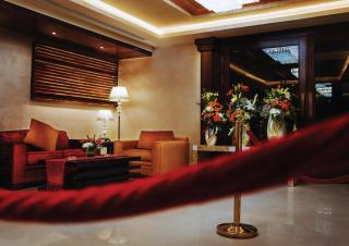 Seven Roses Hotel - 7