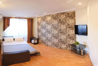 Luxury 3 Rooms Apartments in Center by Green House - Poltava - 7