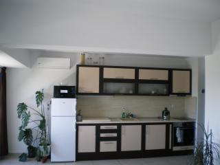 Park View Apartment Plovdiv with Parking - 4