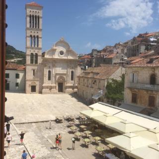 Kolbe Hvar Piazza Apartment - Hvar - 1
