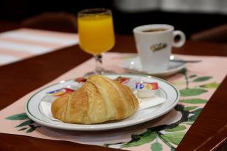 Basic Hotel Puerta de Sevilla - Sevilla - 7