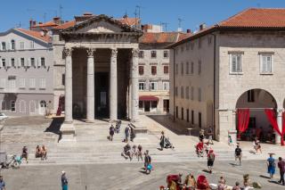 Augustus Forum View - Pula - 8