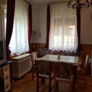 Évi Vendégház - 4