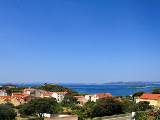Apartments Mara - Drage - 5