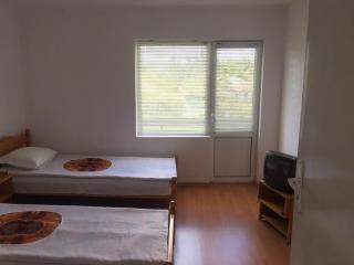 Guest House Shotarovi - Dospat - 5