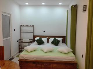 Kandy Walawuwa Home Stay - 4