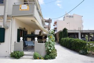 Sunflower Apartments - Kalamaki - 9