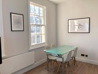 Stylish Maisonette and Studio in Victoria - London - 0