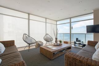 New Cumberland 501 by CTHA - Cape Town - 1