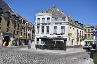 Hôtel Les Frangins - Saint-Omer - 0