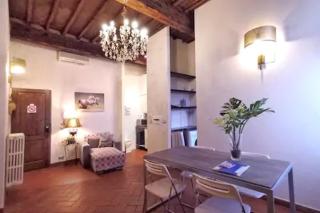 Perfect Location In Center - Florenz - 6