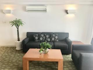 Downtown Retro Serviced Apartment - Ho Chi Minh - 6