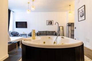 Munì Boutique Flat by Babylon Stay - 9