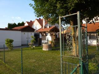 Hotel Hubertus - Kissing - 4