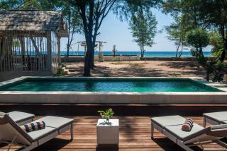 Coral Flora Villa Beach Front - Gili Trawangan - 2