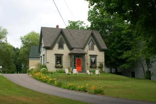 Fisherman's Daughter B&B - 0