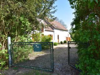 Beautiful authentic holiday home with pool - Chantenay-Saint-Imbert - 2