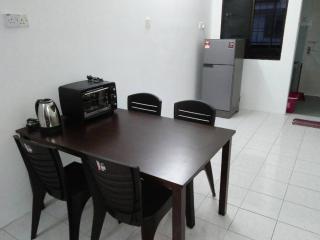 J&P Homestays House 1 - Kampar - 9