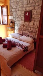 Mama's & Papa's house - Vrboska - 0