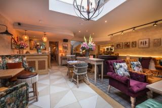 The Three Swans Hotel, Hungerford, Berkshire - Hungerford - 3