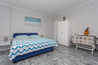 Studio Apartments Gilda - Baška - 2