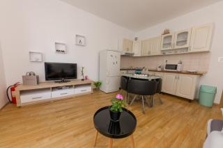 Apartman Jelena 2 - Kaštela (Castelli) - 3
