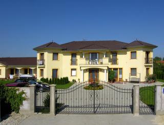Apartmány Family Veľký Meder - Veľký Meder - 4