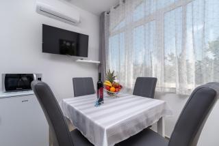 Apartman Niksi - Trogir - 0