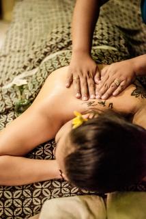 Famous Hotel Kuta Formerly Permata Kuta Hotel - 4