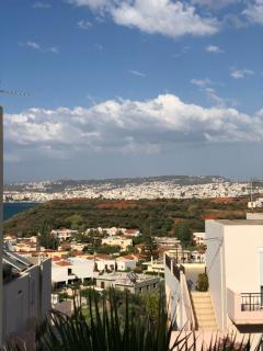 Barbaras Apartments - 9