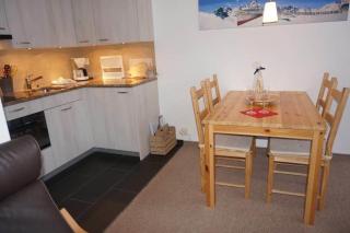 Paradies 411 - 3