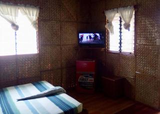 White Beach Front and Cottages - Buruanga - 8