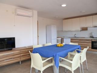 Charming Holiday Home in Cara with Pool - Zavalatica - 4