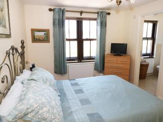 5 Chandlers Yard - Burry Port - 2