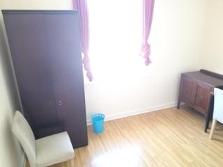 Simon Square Apartment - 3