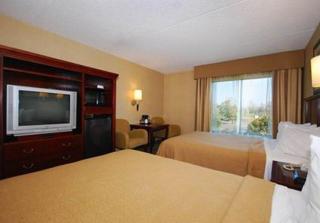 Quality Inn & Suites - Bensalem - 3