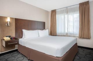 Baymont by Wyndham San Diego Downtown - San Diego - 4