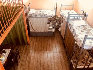 Danista Nomads Tour Hostel - 4