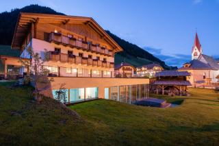 Hotel Alpenfrieden - Rio Bianco - 9