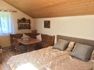 Bavarian Holiday Home - A94 Autobahn - Heldenstein - 0