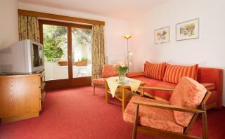 Hotel Garni Sonnblick - Bad Kleinkirchheim - 2