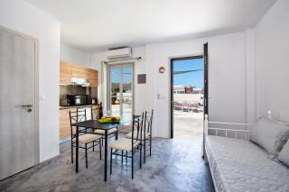 Sun Springs Suites - Kamari - 7