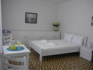 White Rose - Chania - 7