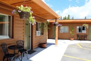 Elkhorn Cabins and Inn - West Yellowstone - 3