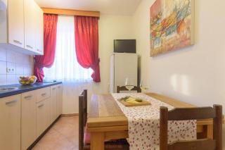 Apartments by the sea Pag - 13329 - 1